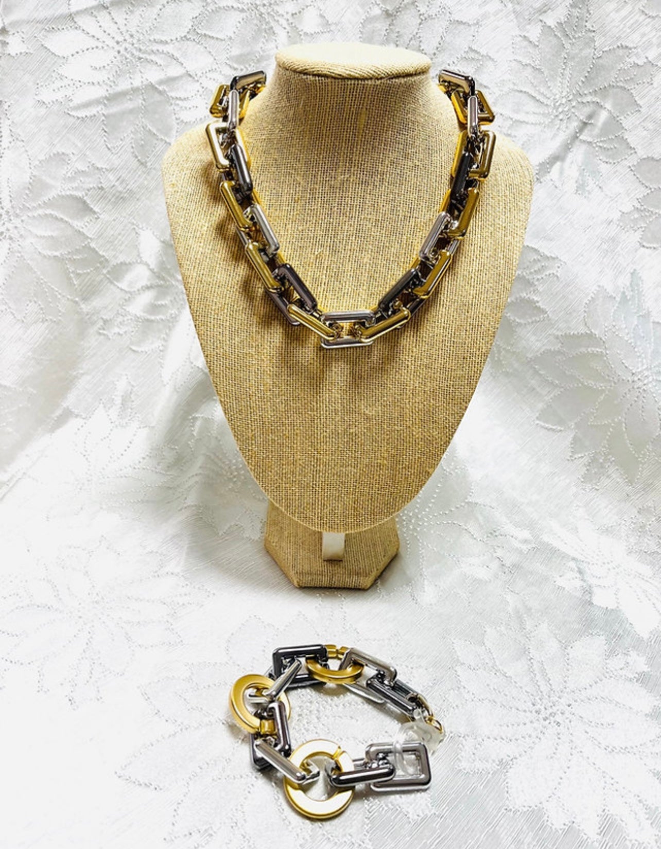 Sets Cadena en Varios estilos