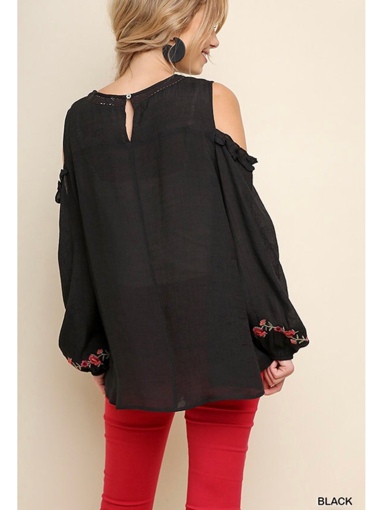Blusa negra estampado floral (S)