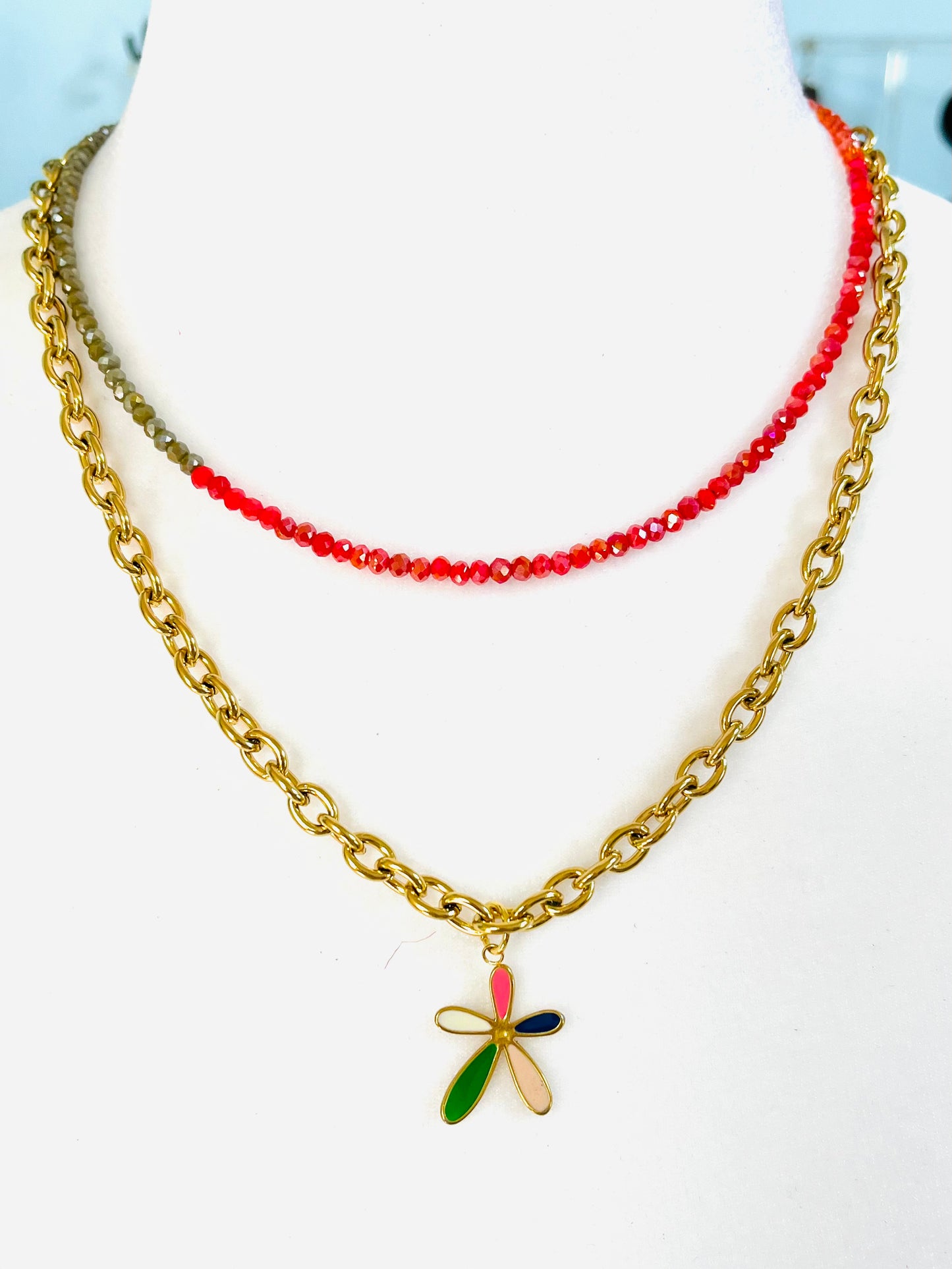 Simple Chains Golden